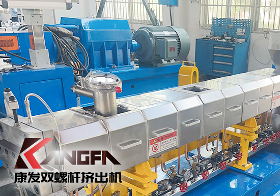 康發(fā)橡塑——雙螺桿擠出機(jī)源頭廠家 公司主營JSH-K系列、JSH雙螺桿系列、JSH雙階系列成套設(shè)備